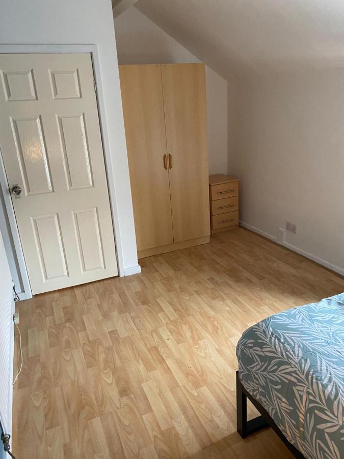 The Superhost - 4 Bedroom House Sunderland  Kültér fotó