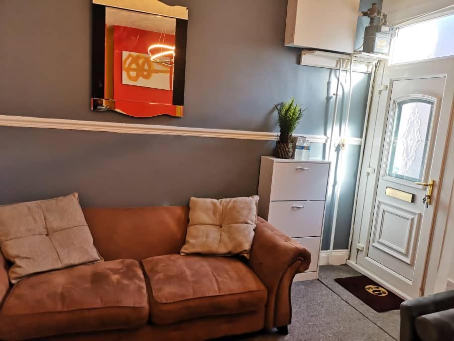 The Superhost - 4 Bedroom House Sunderland  Kültér fotó
